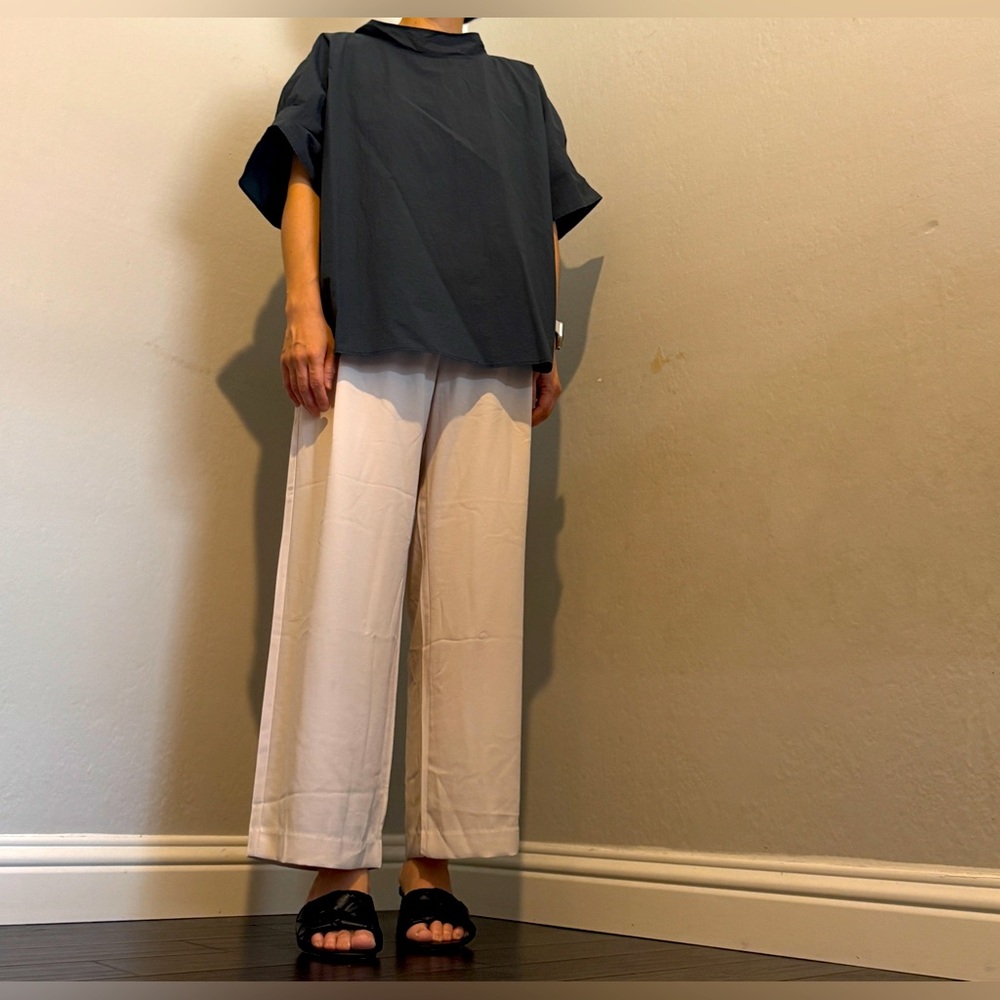 Relaxed-fit blouse